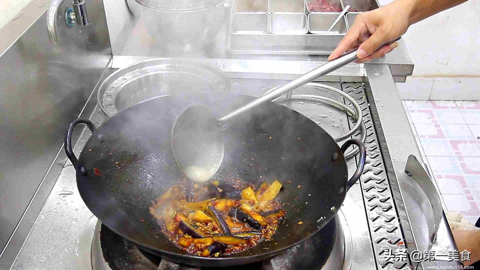 魚香茄子的做法(魚香茄子怎么做)(圖5) 魚香茄子的做法(魚香茄子怎么做)(圖5)