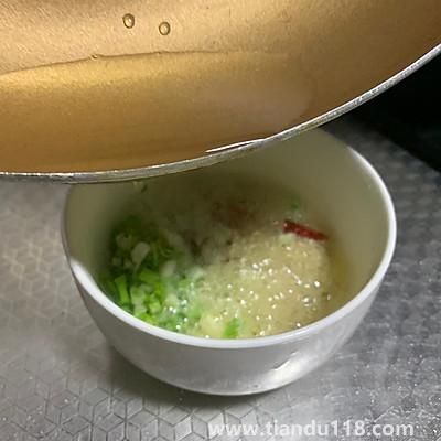 涼拌金針菇的做法(涼拌金針菇怎么做)(圖5) 涼拌金針菇的做法(涼拌金針菇怎么做)(圖5)