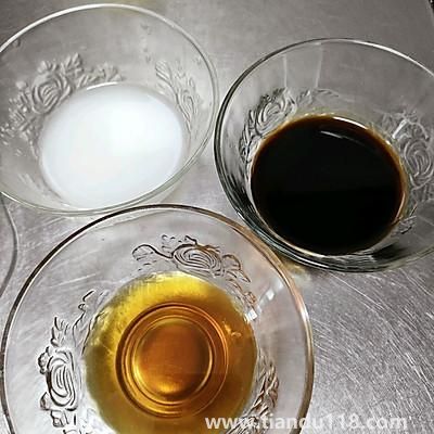 三杯雞的做法(三杯雞怎么做)(圖2) 三杯雞的做法(三杯雞怎么做)(圖2)