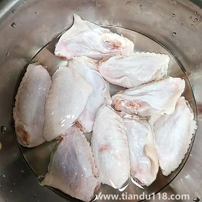 三杯雞的做法(三杯雞怎么做)(圖3) 三杯雞的做法(三杯雞怎么做)(圖3)