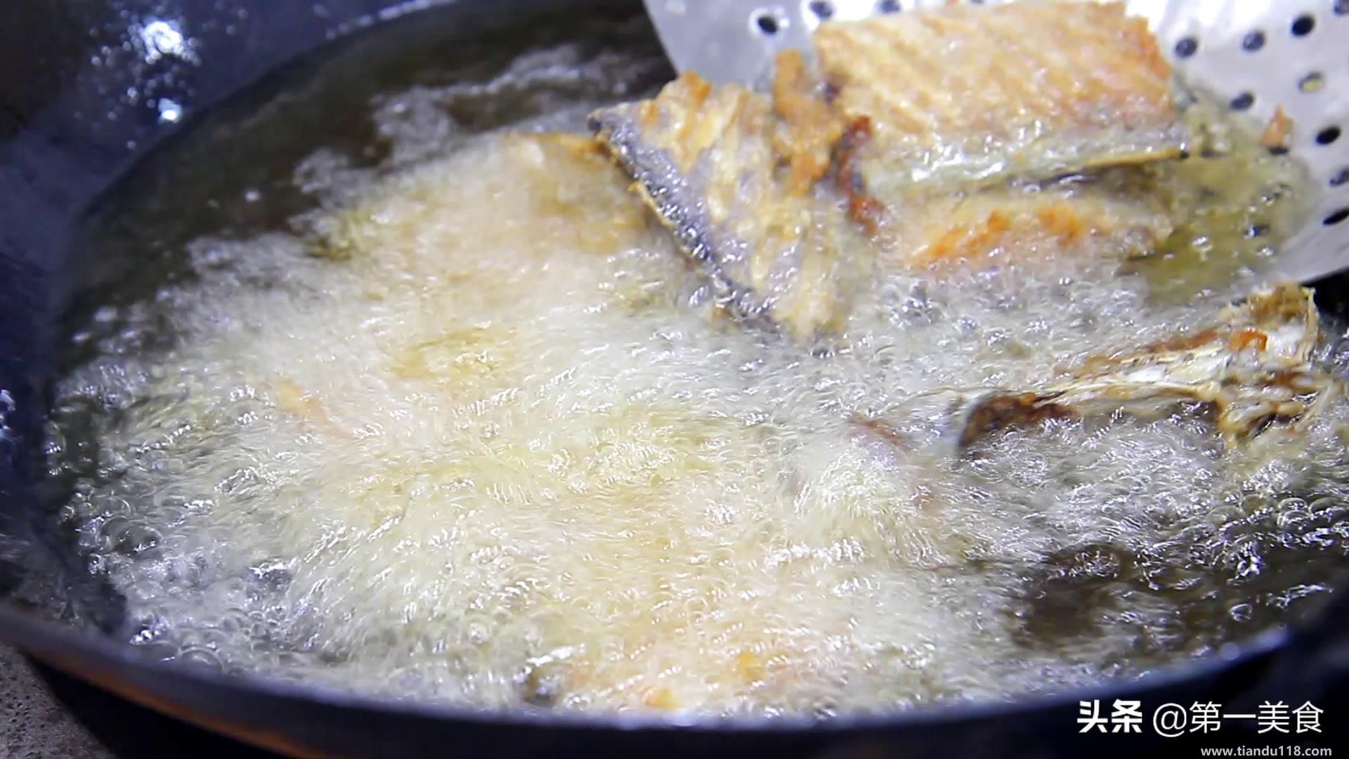 紅燒帶魚的做法(紅燒帶魚怎么做)(圖6) 紅燒帶魚的做法(紅燒帶魚怎么做)(圖6)