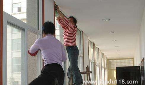 新房保潔開(kāi)荒做些什么2