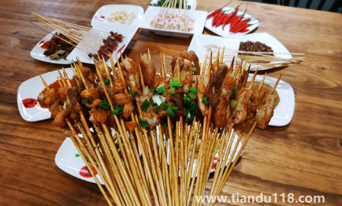 燒烤店一般在哪里進(jìn)貨(燒烤店經(jīng)營竅門有哪些)(圖3) 燒烤店一般在哪里進(jìn)貨3