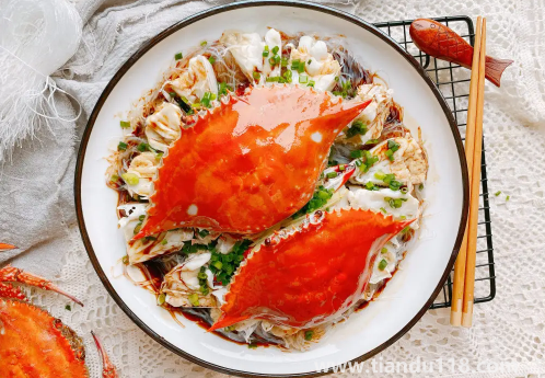 凍梭子蟹是不是要化凍了才能炒（梭子蟹怎么炒好吃又簡單）