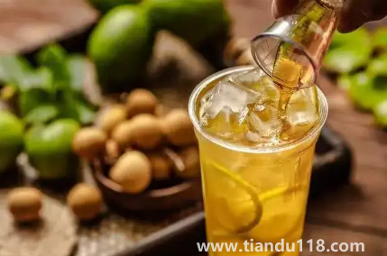 鴨屎香檸檬茶喝了會(huì)睡不著嗎(鴨屎香茶葉為什么不能多喝)(圖2) 鴨屎香檸檬茶喝了會(huì)睡不著嗎2