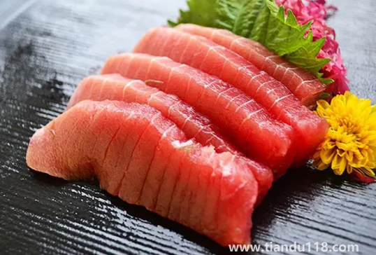 什么是深海魚(yú)都包括什么魚(yú)(深海魚(yú)有寄生蟲(chóng)嗎)(圖1) 什么是深海魚(yú)都包括什么魚(yú)1