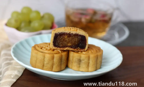 吃一個月餅多久能代謝完(吃月餅的注意事項)(圖3) 吃一個月餅多久能代謝完3