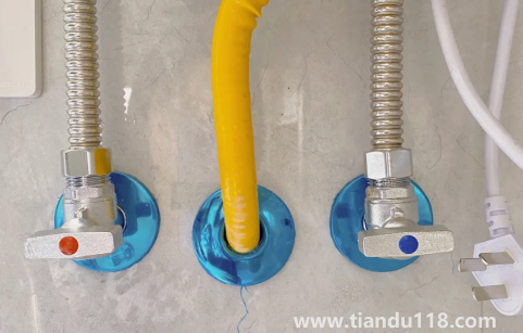 熱水器免費(fèi)安裝真的不要錢嗎(熱水器安裝輔料費(fèi)用明細(xì))(圖2) 熱水器免費(fèi)安裝真的不要錢嗎2