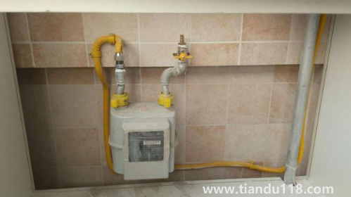 燃?xì)鉄崴鞲墓艿缆闊﹩幔ɡ闲^(qū)能不能裝零冷水燃?xì)鉄崴鳎?圖3) 燃?xì)鉄崴鞲墓艿缆闊﹩?