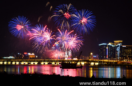 2022年國(guó)慶節(jié)會(huì)不會(huì)放焰火1