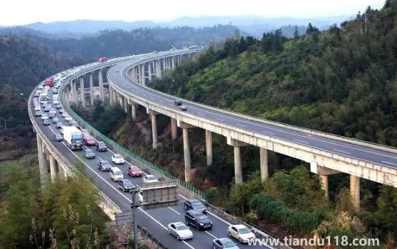 2022國慶節(jié)高速免費可以提前上高速嗎(國慶節(jié)公路交通注意事項)(圖1) 2022國慶節(jié)高速免費可以提前上高速嗎1