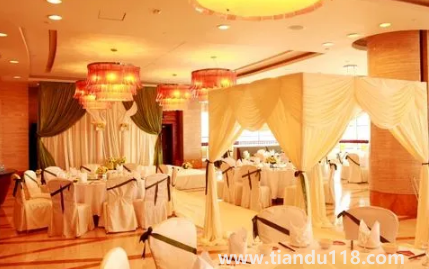 2022年上海10月份能辦婚宴嗎(上海10月份適合辦婚宴的日子有幾天)(圖1) 2022年上海10月份能辦婚宴嗎1