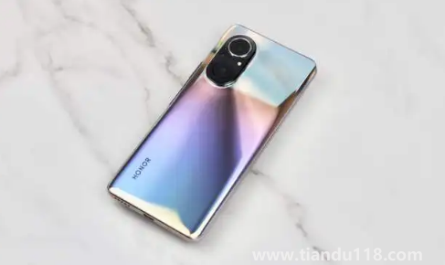 榮耀50真有那么不堪嗎(為什么那么多人黑榮耀50)(圖2) 榮耀50真有那么不堪嗎2