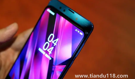 榮耀magic5是小屏手機是真的嗎(榮耀Magic5最新消息)(圖3) 榮耀magic5是小屏手機是真的嗎3