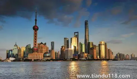 今年上海冬天冷不冷2023(上海冬天需要穿羽絨服嗎)(圖1) 今年上海冬天冷不冷20231