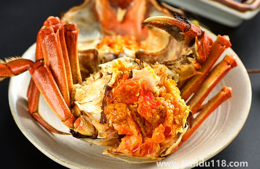 蟹蒸出來怎么蟹黃變黑了(蒸螃蟹的做法)(圖1) 蟹蒸出來怎么蟹黃變黑了1