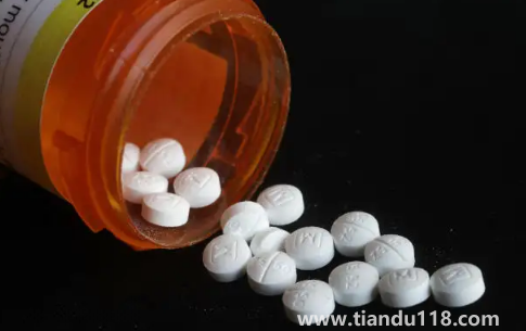 止痛藥吃多了影響月經(jīng)嗎(一個(gè)月吃一次布洛芬有影響嗎)(圖1) 止痛藥吃多了影響月經(jīng)嗎1