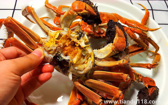 吃了螃蟹吃什么去寒氣(吃螃蟹的注意事項(xiàng))(圖2) 吃了螃蟹吃什么去寒氣2