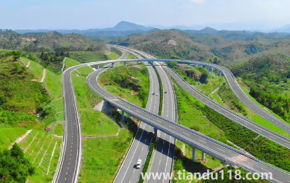 2023春節(jié)高速提前幾個小時上可以嗎(春節(jié)上高速不想錯過免費通行時間小指南)(圖3) 2023春節(jié)高速提前幾個小時上可以嗎3