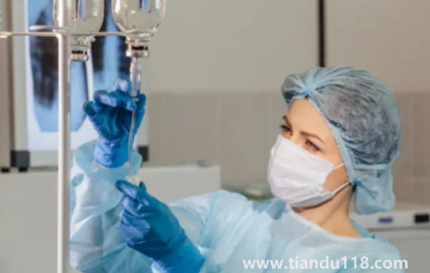 化療會讓女人更快衰老嗎(化療是術(shù)前做好還是術(shù)后做好)(圖3) 化療會讓女人更快衰老嗎3