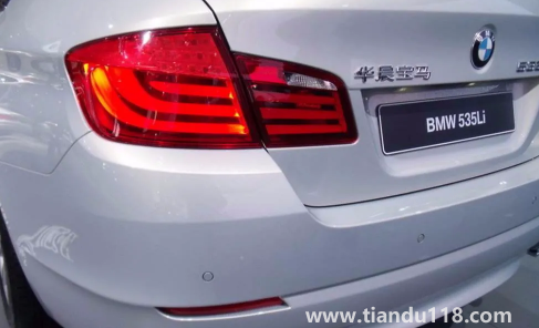 路上的寶馬大多是華晨寶馬嗎（華晨寶馬低配多少錢一輛）