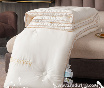 大豆被能干洗嗎(洗大豆被有哪些講究)(圖2) 大豆被能干洗嗎2