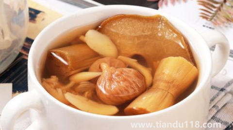 甘蔗煮水可以天天喝嗎(甘蔗煮水有什么作用)(圖2) 甘蔗煮水可以天天喝嗎2