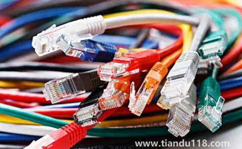 三個(gè)臥室有必要都留網(wǎng)線嗎(臺(tái)式電腦不想拉網(wǎng)線怎么上網(wǎng))(圖1) 三個(gè)臥室有必要都留網(wǎng)線嗎1