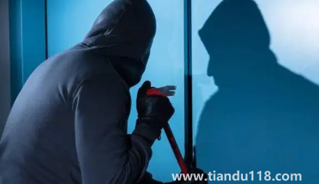 小偷進屋偷吃過期食品死了誰負責(小偷經(jīng)常半夜幾點偷東西)(圖3) 小偷進屋偷吃過期食品死了誰負責3