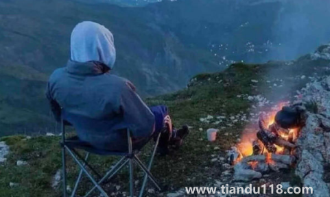 男生想看一下你租的房子怎么回復(fù)(男生想進(jìn)女生的房間正常嗎)(圖1) 男生想看一下你租的房子怎么回復(fù)1