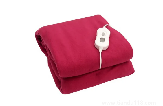 電熱毯上面可以鋪褥子嗎（電熱毯使用注意事項）