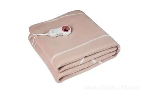 電熱毯關(guān)掉后可以保溫多久(電熱毯的危害有哪些)(圖2) 電熱毯關(guān)掉后可以保溫多久2