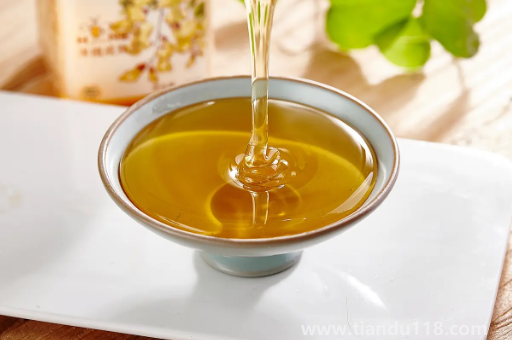 摻了白糖的蜂蜜會(huì)結(jié)晶嗎(什么樣的蜂蜜好)(圖3) 摻了白糖的蜂蜜會(huì)結(jié)晶嗎3