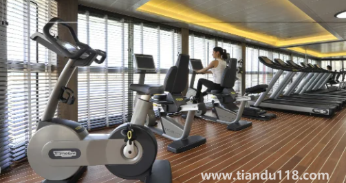 女朋友健身請私教正常嗎(女生健身請私教好嗎)(圖3) 女朋友健身請私教正常嗎3