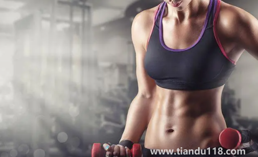 女朋友健身請私教正常嗎(女生健身請私教好嗎)(圖2) 女朋友健身請私教正常嗎2