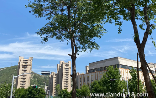 2023年房?jī)r(jià)必漲真的假的（現(xiàn)在疫情適合買(mǎi)房子嗎）