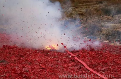 遼寧有多少個(gè)城市春節(jié)允許放鞭炮2023（春節(jié)期間燃放鞭炮有何利與弊）